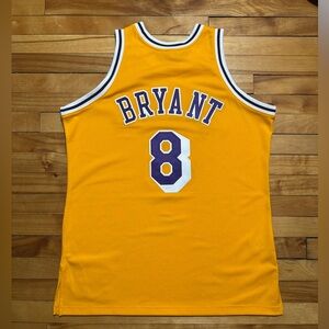 Size L - Mitchell & Ness Lakers Kobe Bryant